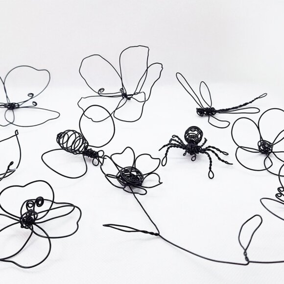 Handmade 3D metal wire sculptures wall decor or desktop display- unique gift - Picture 3 of 7